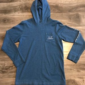 Vineyard Vines boys hoodie size medium